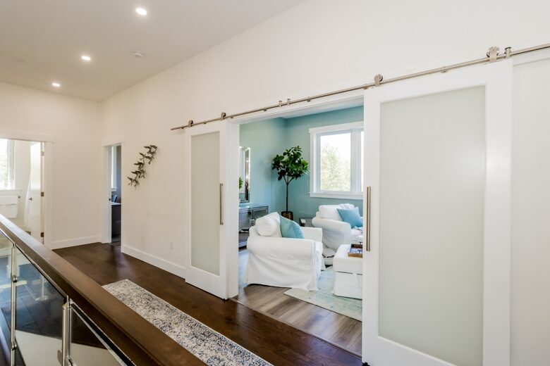 Orchard Villa Retreat - Wolfville, Canada