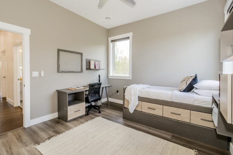 Orchard Villa Retreat - Wolfville, Canada