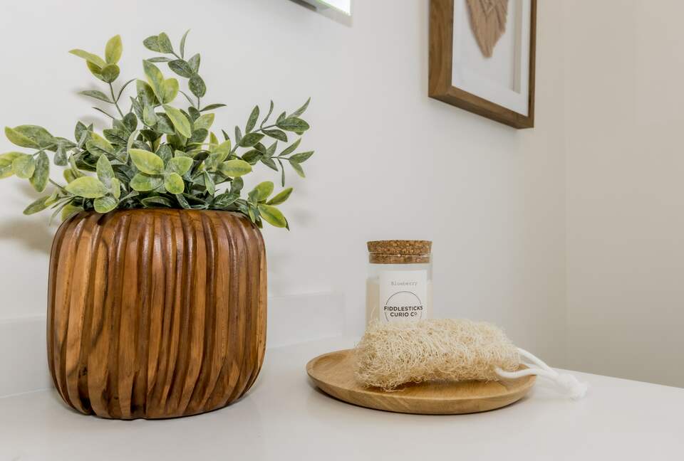 Orchard Villa Retreat - Wolfville, Canada