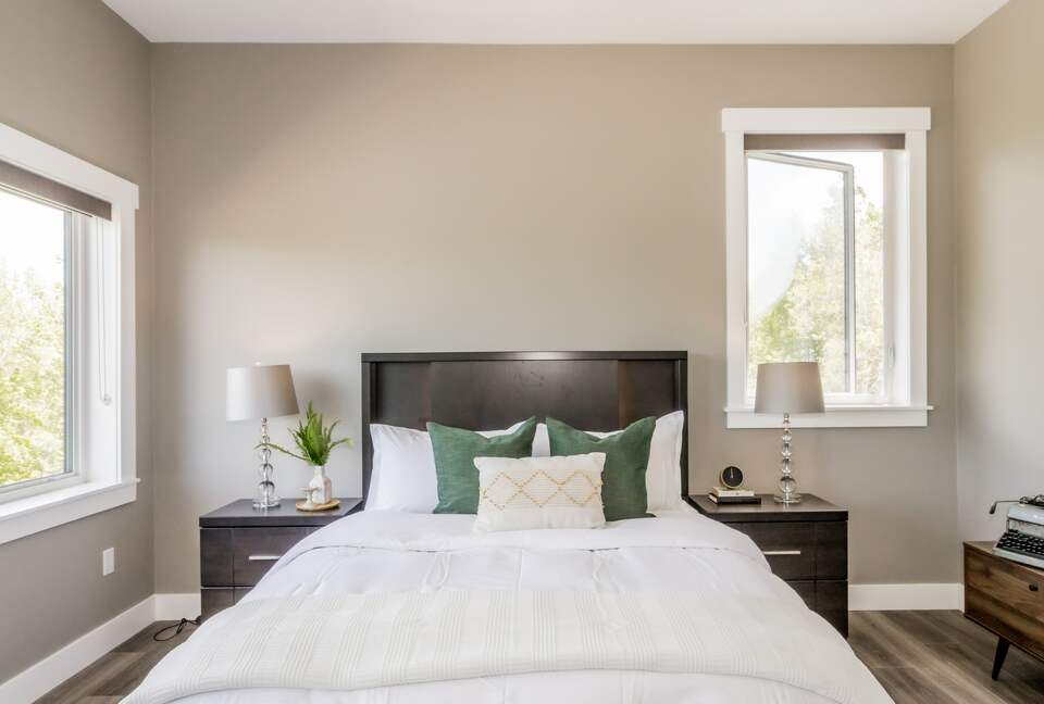 Orchard Villa Retreat - Wolfville, Canada