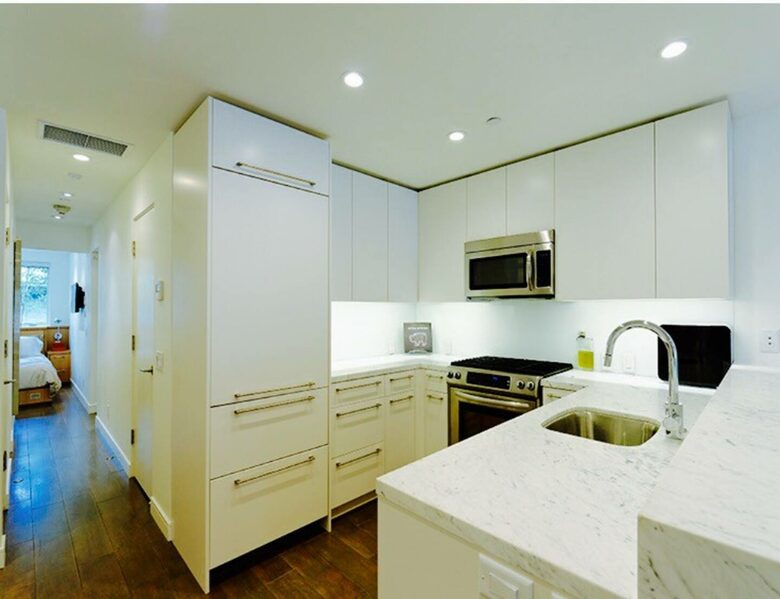 Chic, Cozy Aspen Jewel Box in Center Core - Aspen, Colorado