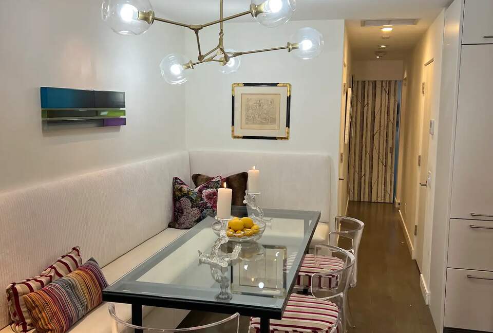 Chic, Cozy Aspen Jewel Box in Center Core - Aspen, Colorado