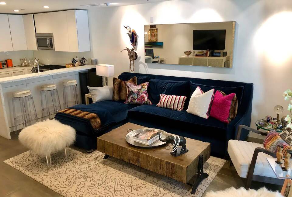 Chic, Cozy Aspen Jewel Box in Center Core - Aspen, Colorado