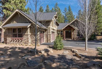 Caldera Springs Getaway - Bend, Oregon