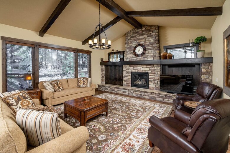 Caldera Springs Getaway - Bend, Oregon