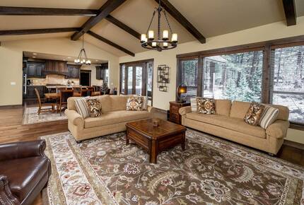 Caldera Springs Getaway - Bend, Oregon