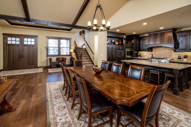 Caldera Springs Getaway - Bend, Oregon