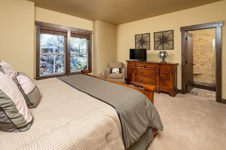 Caldera Springs Getaway - Bend, Oregon