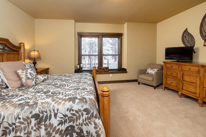 Caldera Springs Getaway - Bend, Oregon