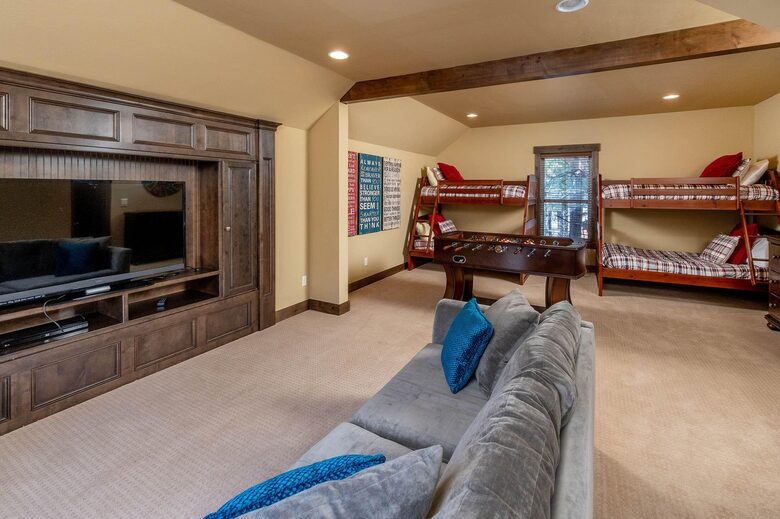 Caldera Springs Getaway - Bend, Oregon