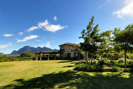 Cape Winelands Villa - Paarl, South Africa