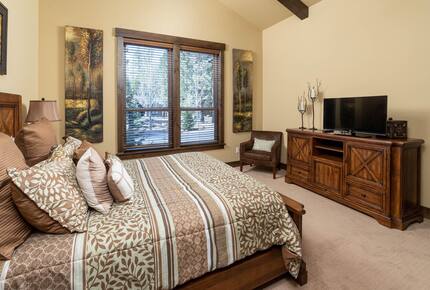 Caldera Springs Getaway - Bend, Oregon