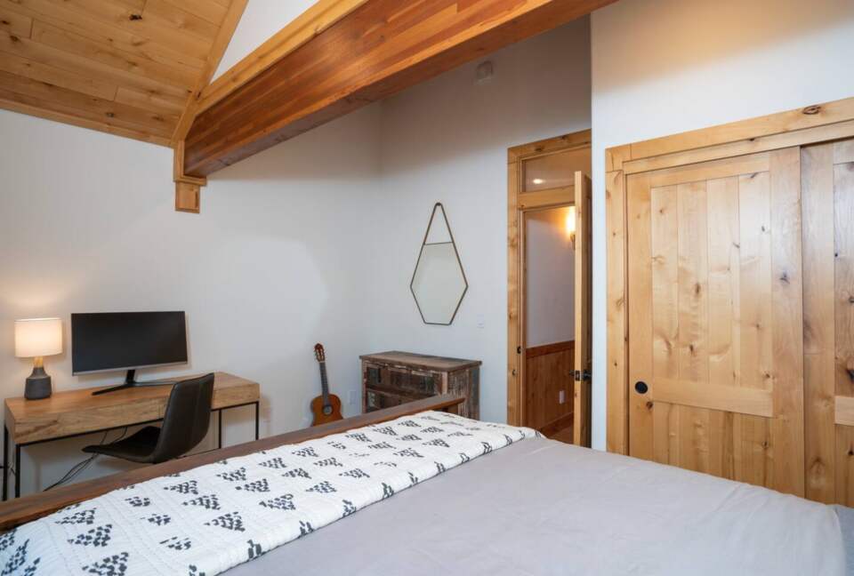 Tahoe Adventure Mountain Getaway - Truckee, California