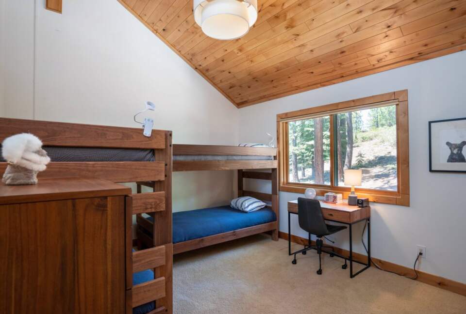 Tahoe Adventure Mountain Getaway - Truckee, California