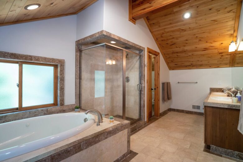 Tahoe Adventure Mountain Getaway - Truckee, California