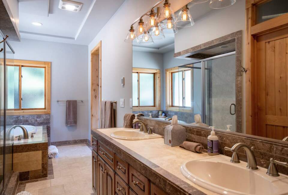 Tahoe Adventure Mountain Getaway - Truckee, California