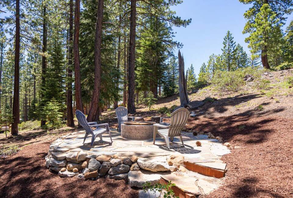 Tahoe Adventure Mountain Getaway - Truckee, California