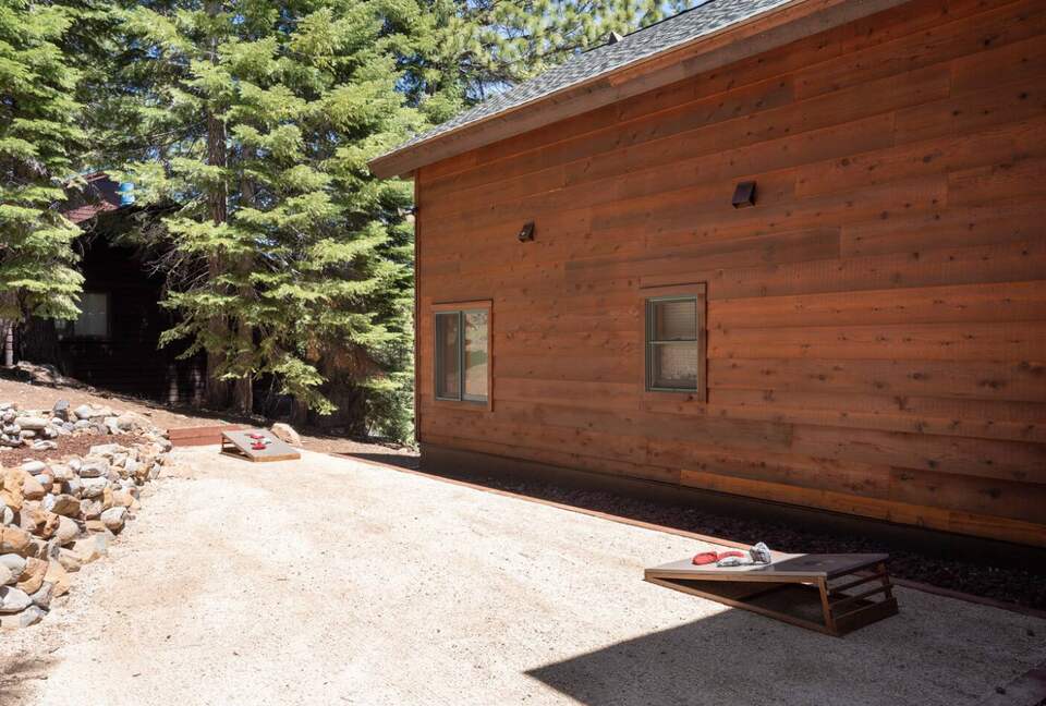 Tahoe Adventure Mountain Getaway - Truckee, California