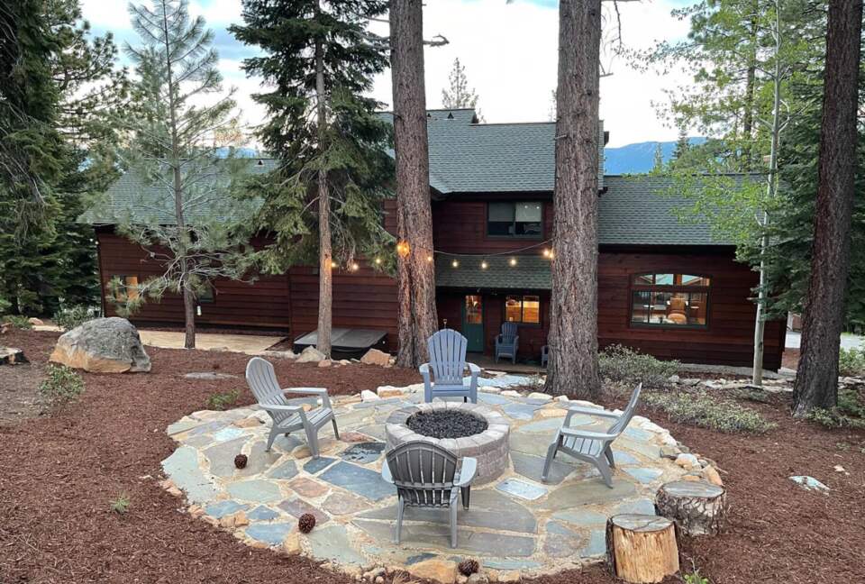 Tahoe Adventure Mountain Getaway - Truckee, California