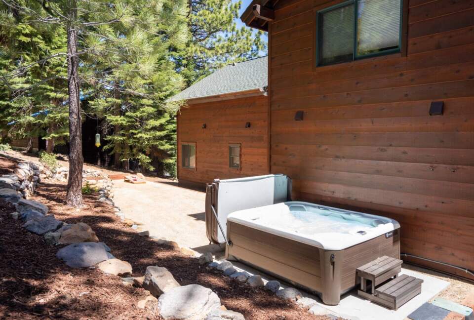 Tahoe Adventure Mountain Getaway - Truckee, California