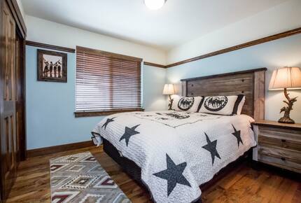 The Woodside House - Whitefish, Montana