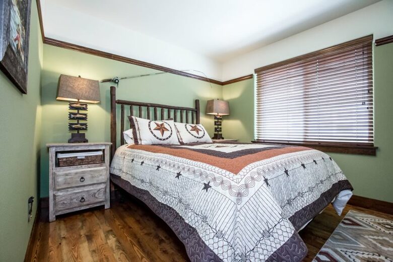 The Woodside House - Whitefish, Montana