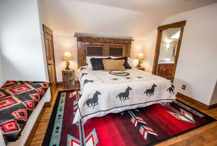 The Woodside House - Whitefish, Montana