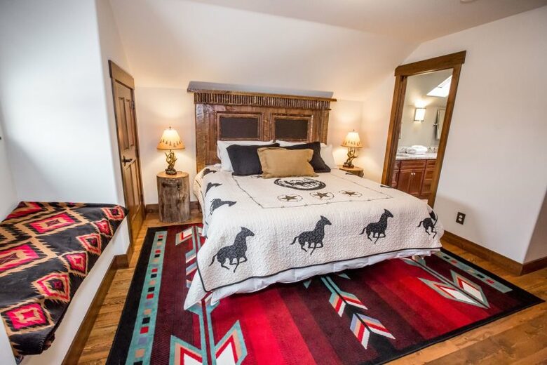 The Woodside House - Whitefish, Montana