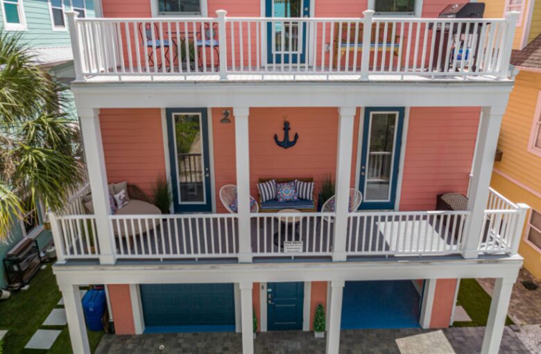 Luxury Coastal Home, Gulfport Waterfront District - Gulfport, Florida