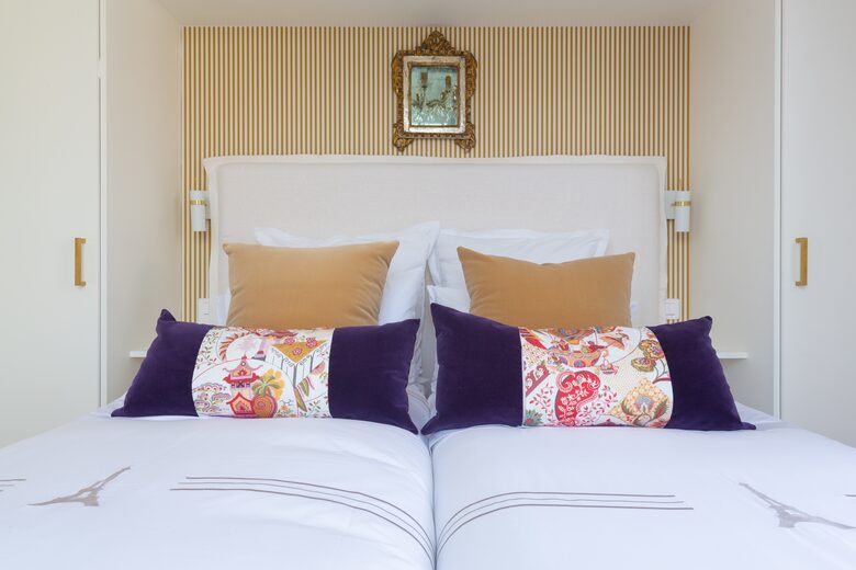 Fontaine de Mars - Paris, France