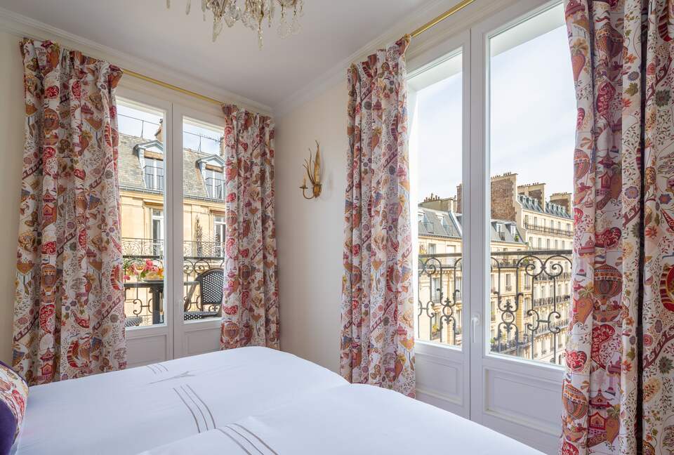 Fontaine de Mars - Paris, France