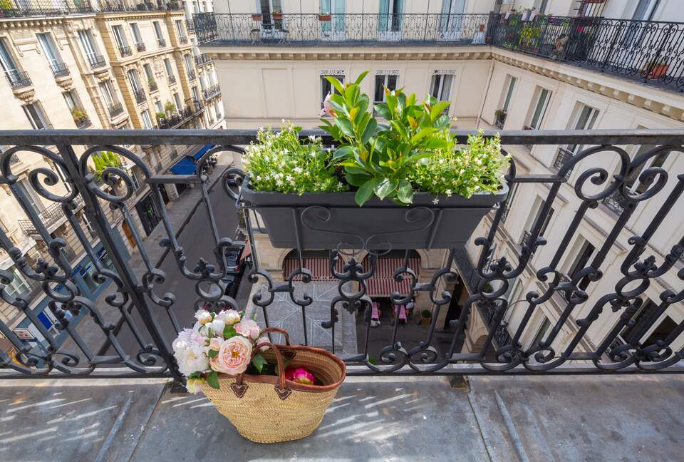 Fontaine de Mars - Paris, France
