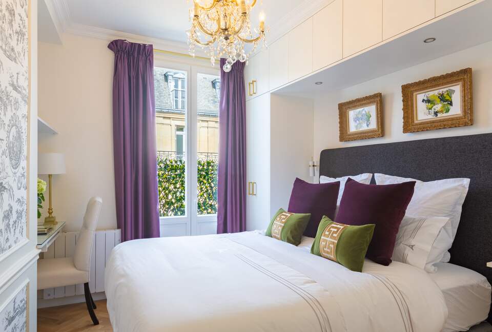 Fontaine de Mars - Paris, France