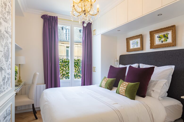 Fontaine de Mars - Paris, France