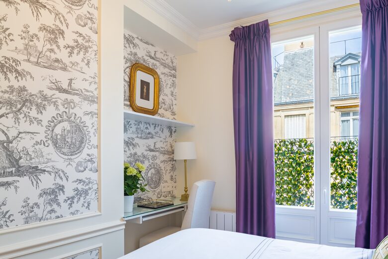 Fontaine de Mars - Paris, France