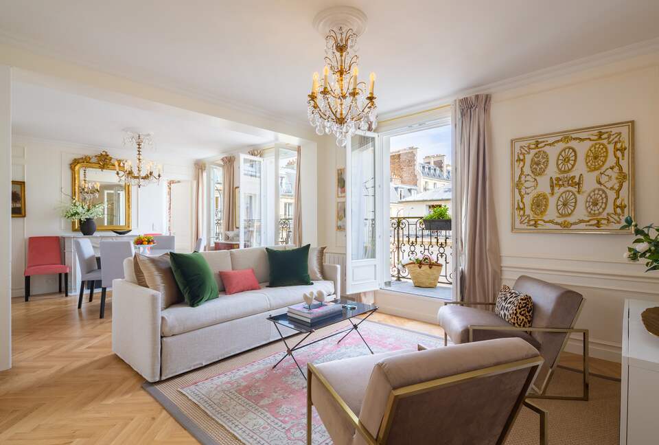 Fontaine de Mars - Paris, France