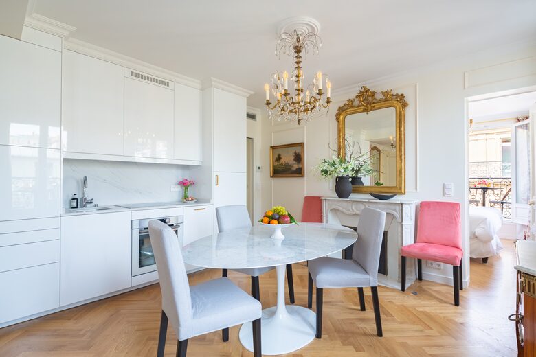 Fontaine de Mars - Paris, France