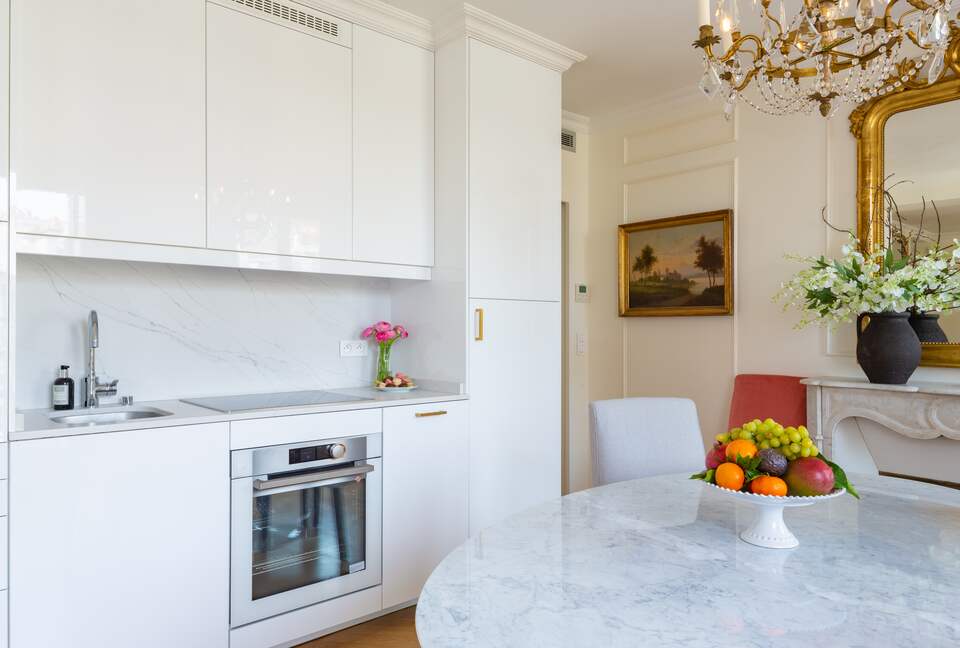 Fontaine de Mars - Paris, France