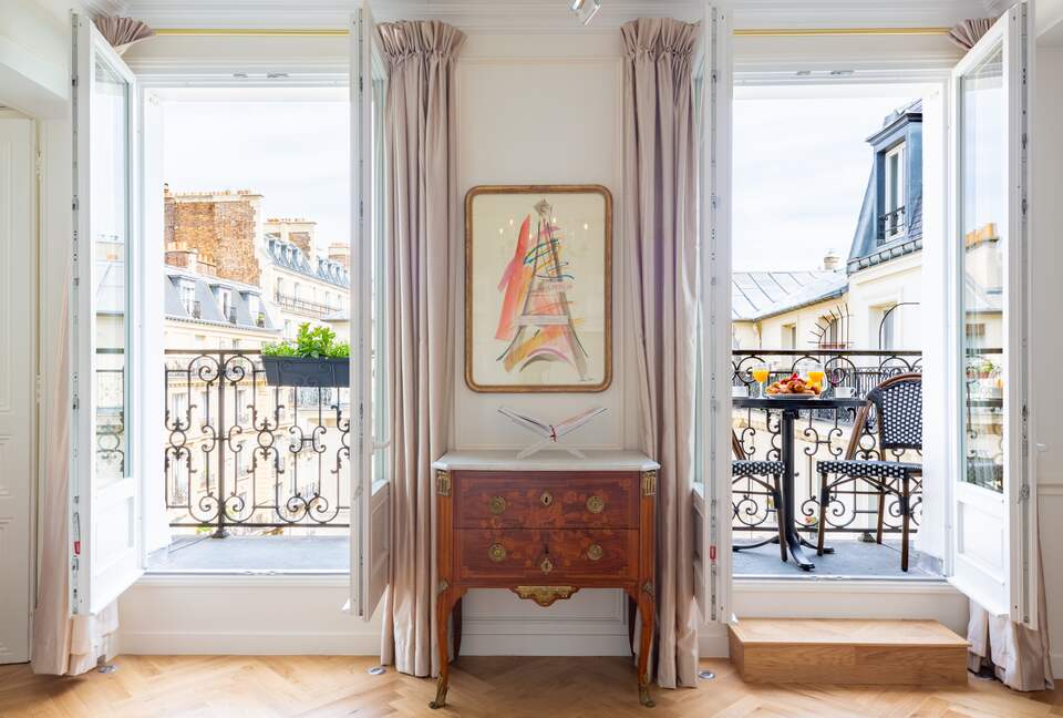 Fontaine de Mars - Paris, France