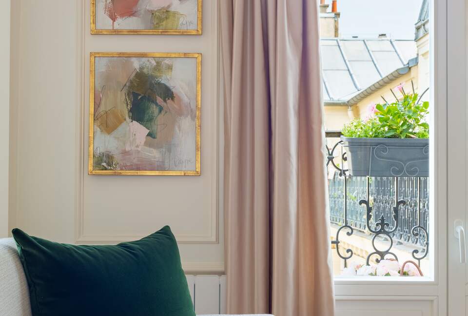 Fontaine de Mars - Paris, France