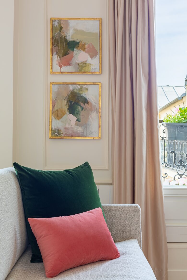 Fontaine de Mars - Paris, France
