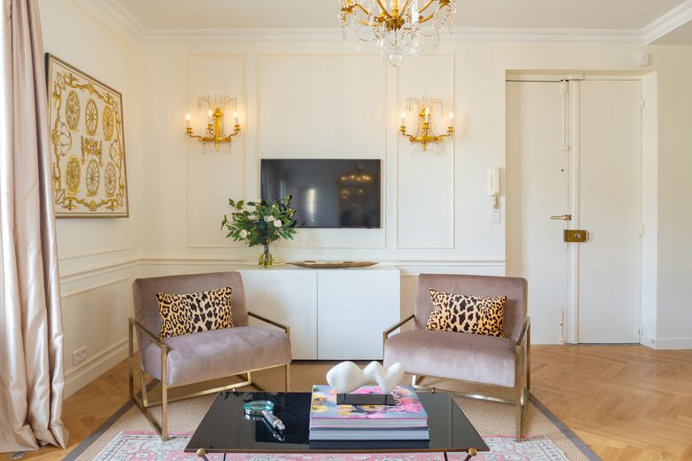 Fontaine de Mars - Paris, France