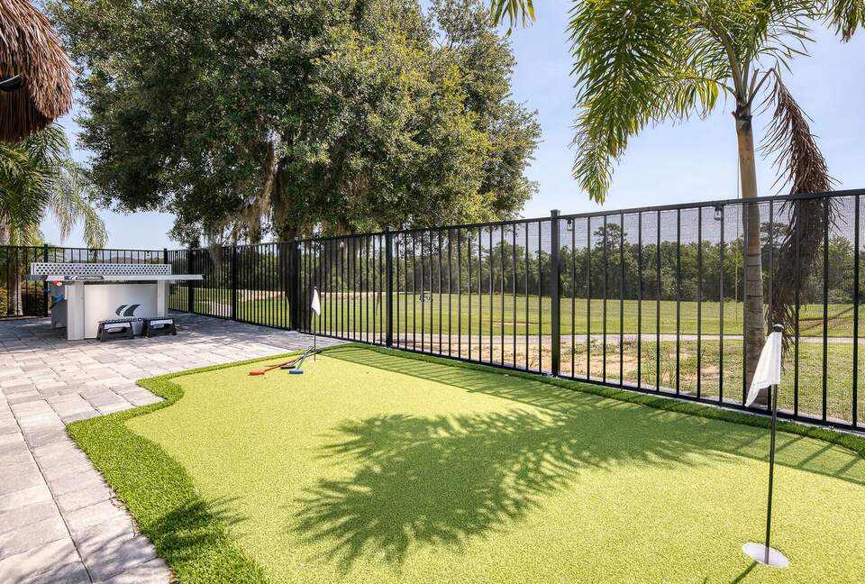 Golden Bear Oasis - Reunion, Florida