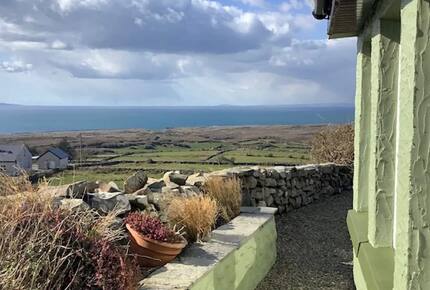 Fuschia Ocean Cottage - Doolin, Ireland