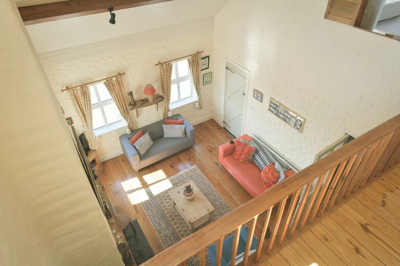 Fuschia Ocean Cottage - Doolin, Ireland