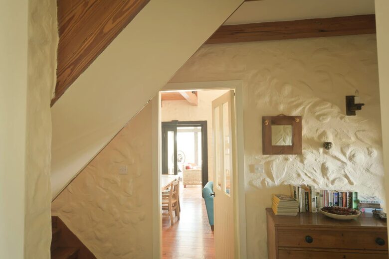 Fuschia Ocean Cottage - Doolin, Ireland