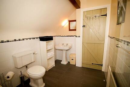 Fuschia Ocean Cottage - Doolin, Ireland