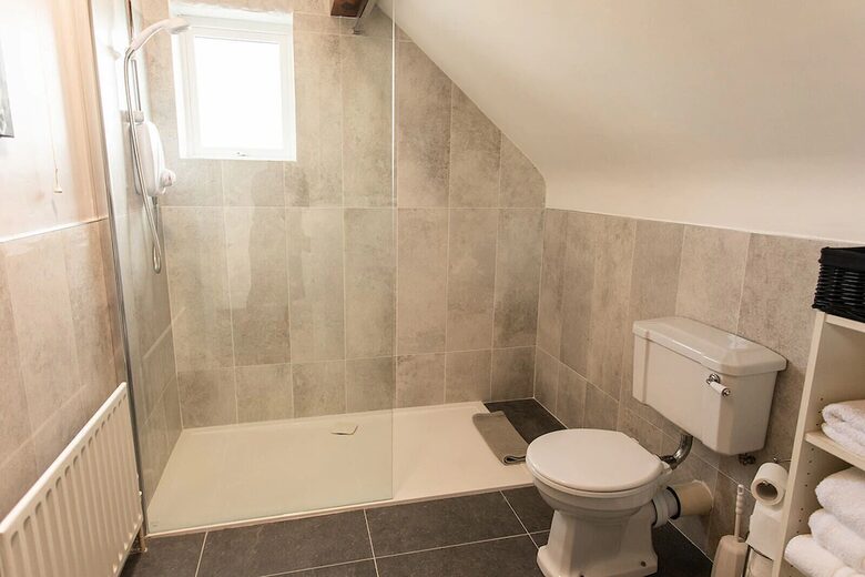 Fuschia Ocean Cottage - Doolin, Ireland