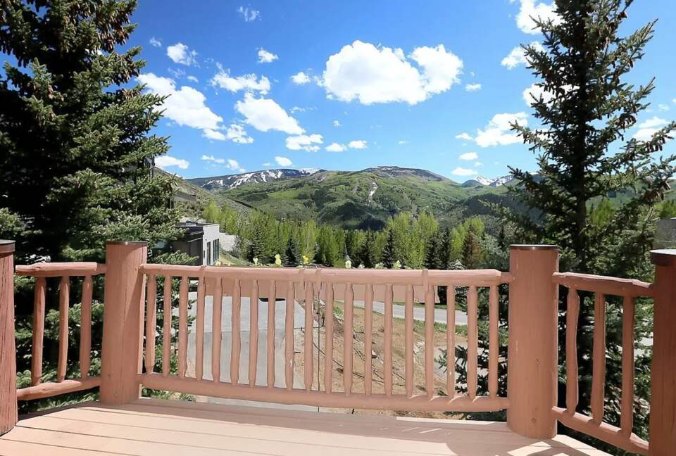 Master Bedroom Balcony
