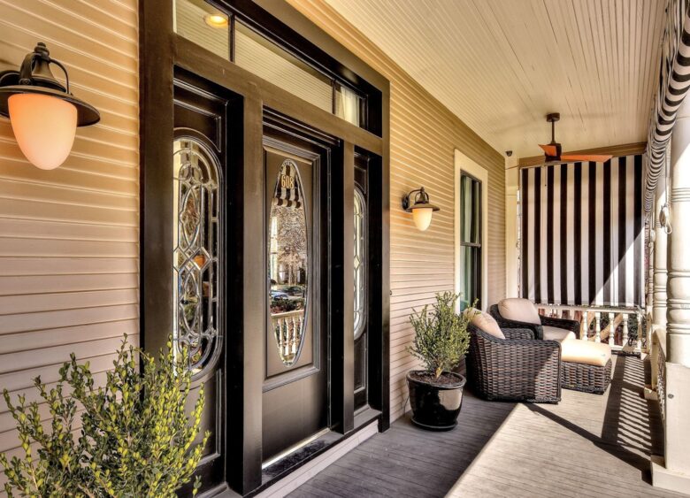 Immaculately Restored Historic Home in the Heart of Austin - Austin, Texas